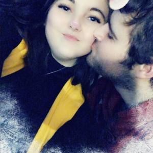 Meet your Posher, Isabelle